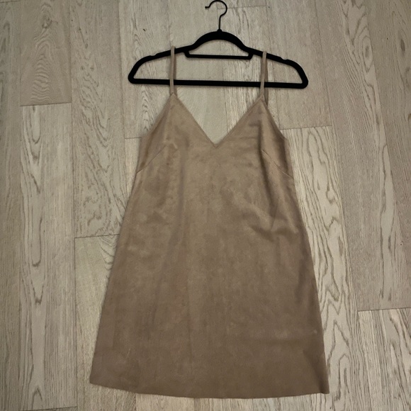XS Wilfred Free beige hide fabric dress barely worn - Picture 2 of 3